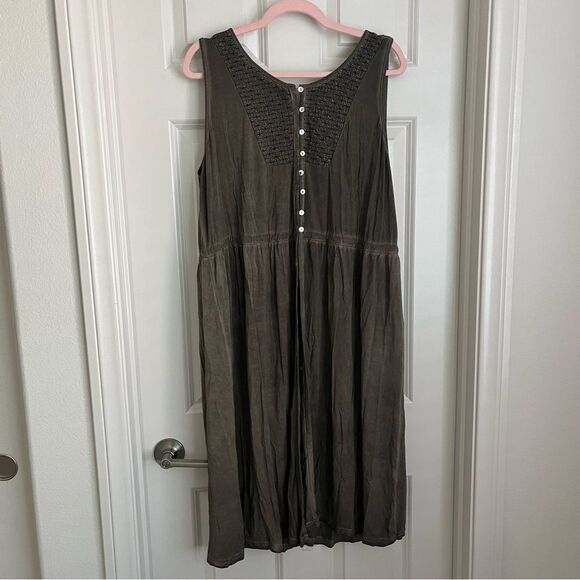 NEW Pol Boho Embroidered Mineral Wash MIDI Dress Olive Green Large - Picture 3 of 12